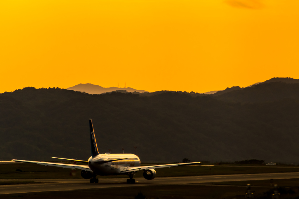 日没前の広島空港