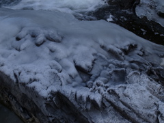 凍る渓谷 その2