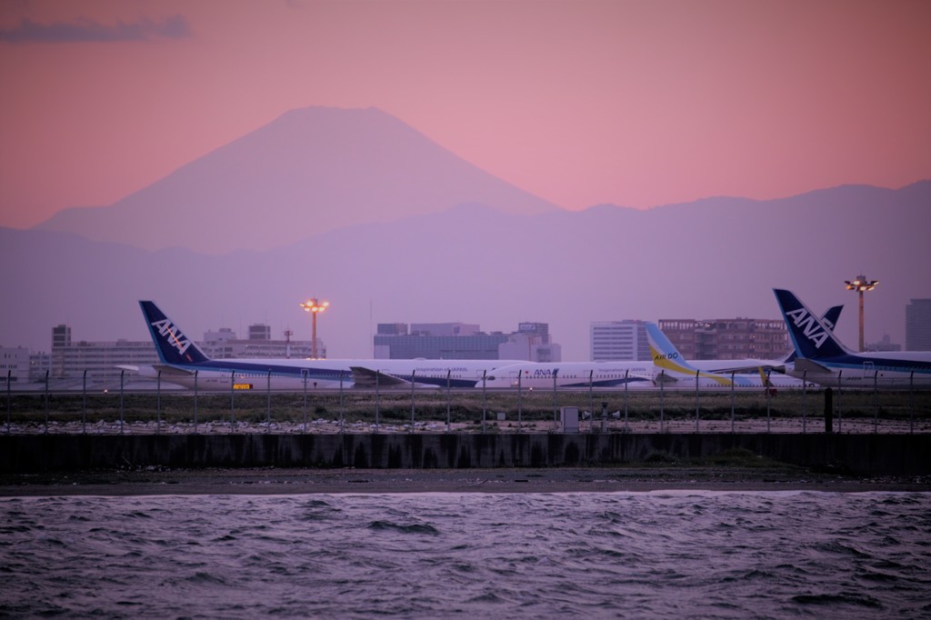 羽田空港と富士