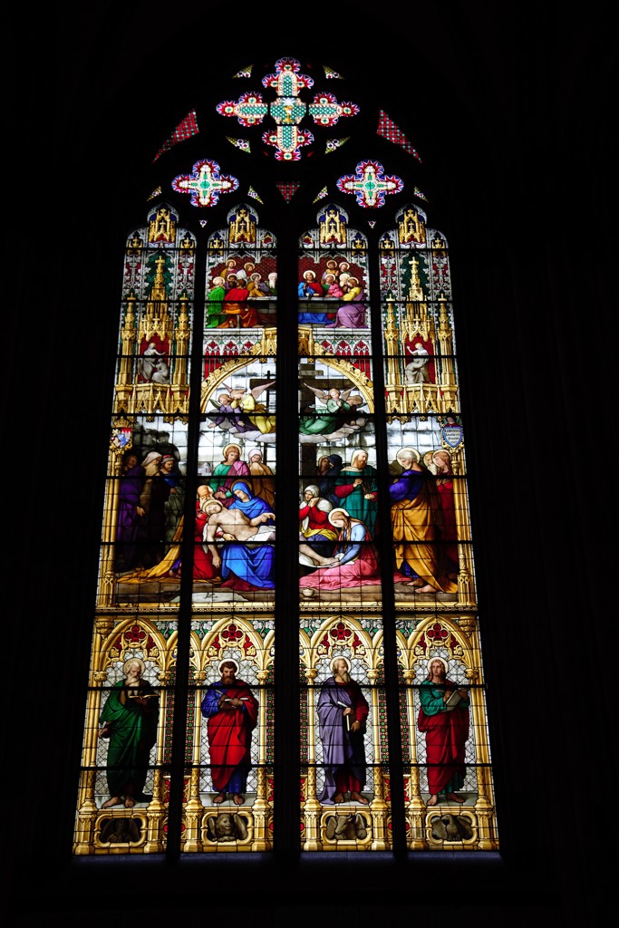 ドイツ　ケルン大聖堂のステンドグラス