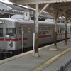 長野電鉄普通列車in湯田中駅