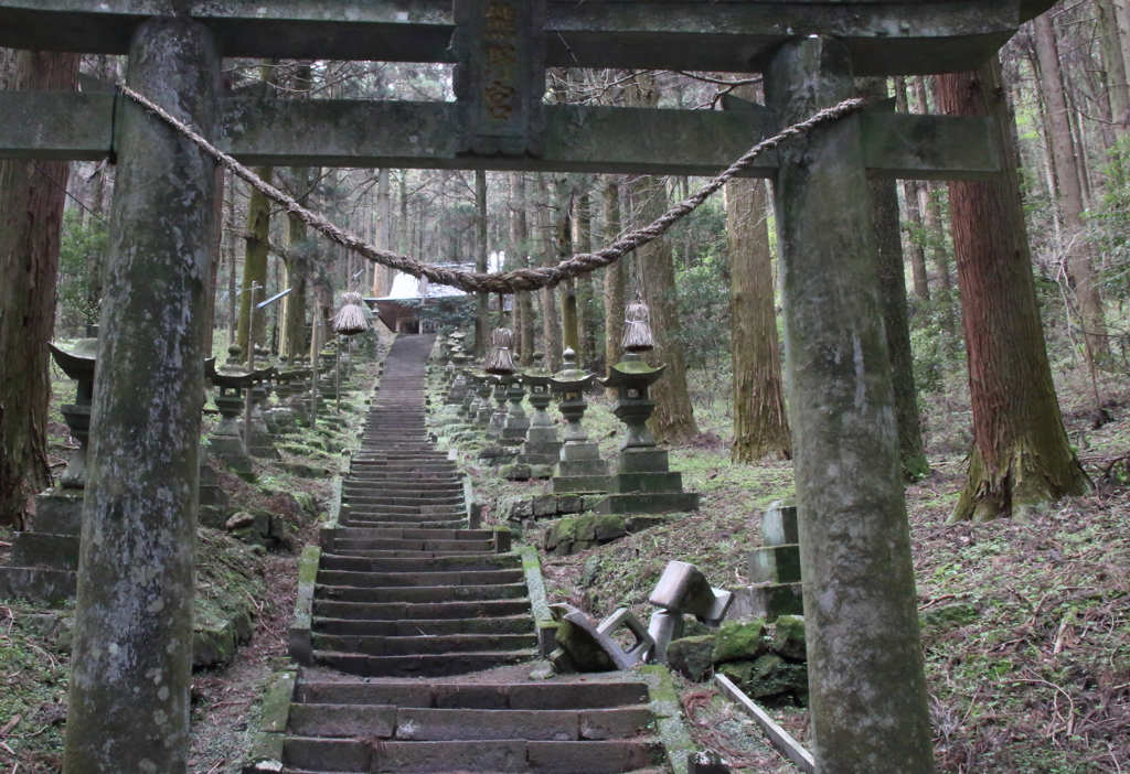 上色見熊野座神社