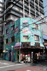 building wall painted（塗り壁ビル）