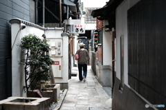 歩く～法善寺の小路～