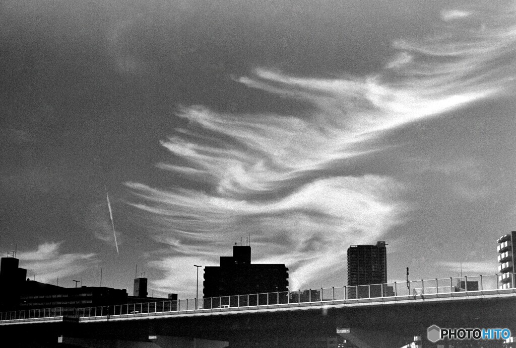 ？？？雲