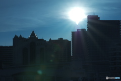 まぶしいぃ〜な