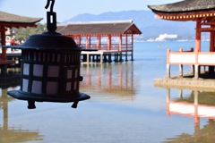 海に浮かぶ神社