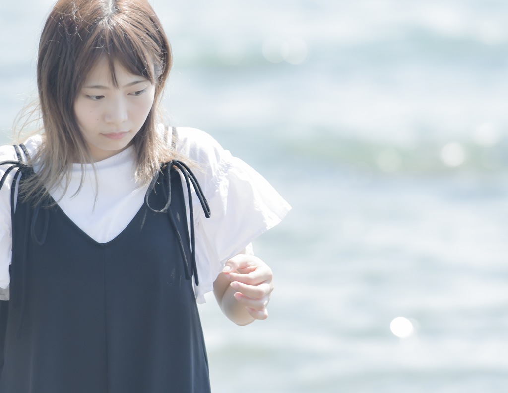 海にて