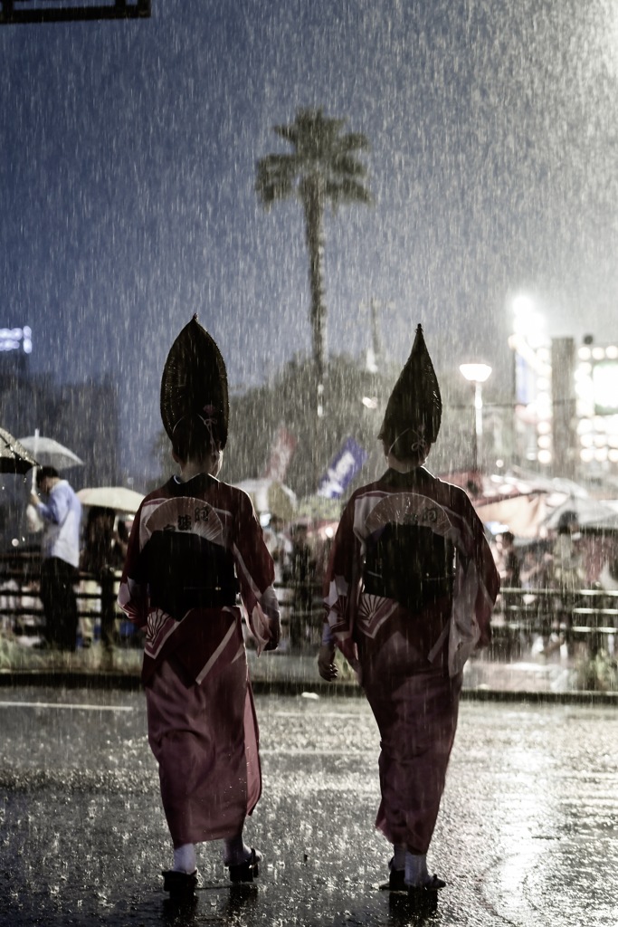 すでに雨模様