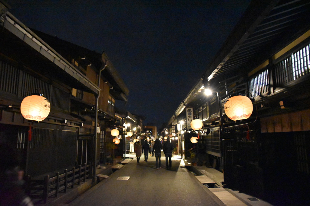 高山市上三之町　提灯ライトアップ