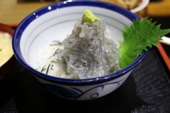 しらす丼