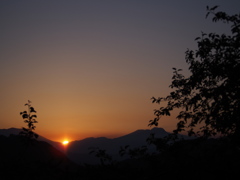 渋温泉から観た夕日⑤