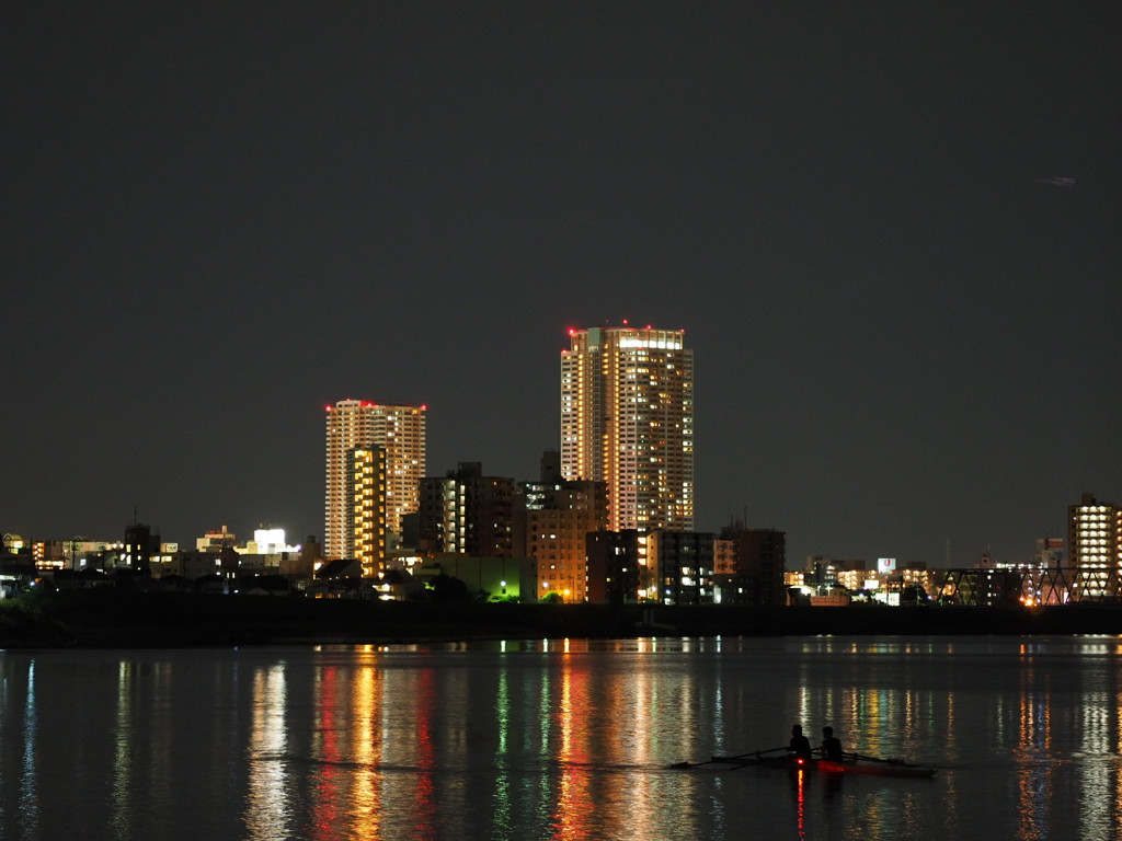 江戸川の灯
