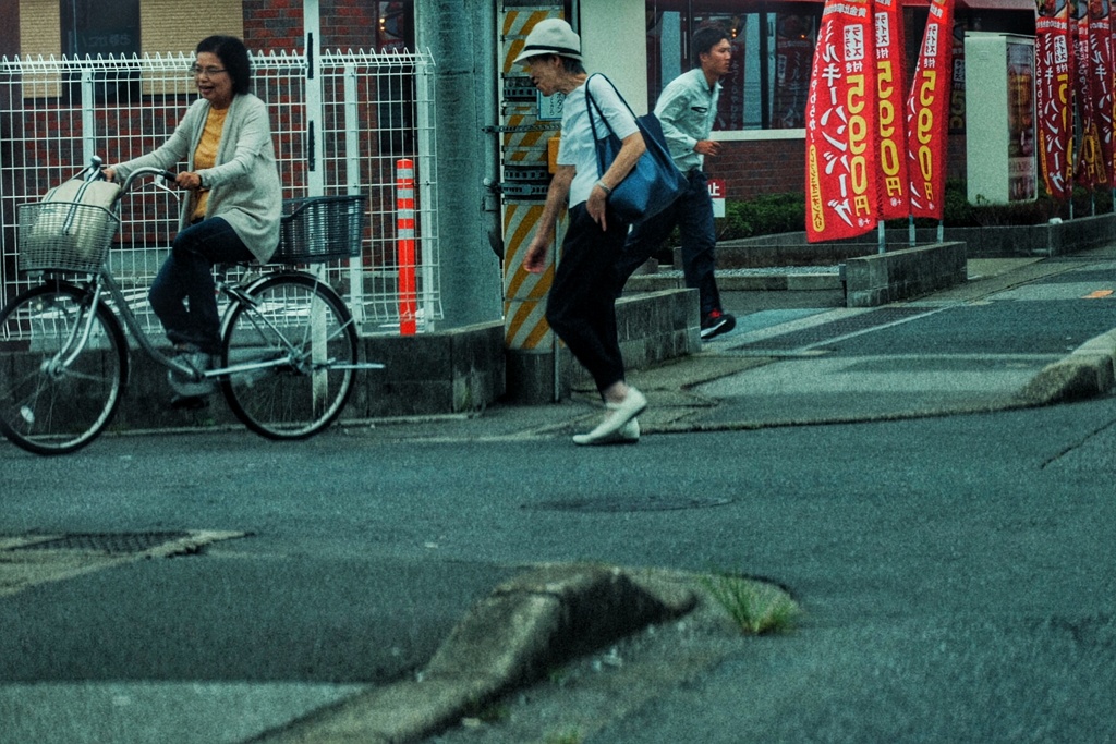 みんな急いでる