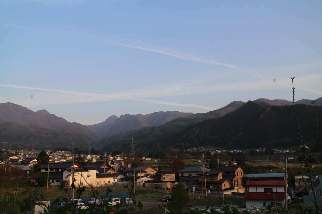 私たちの町と空