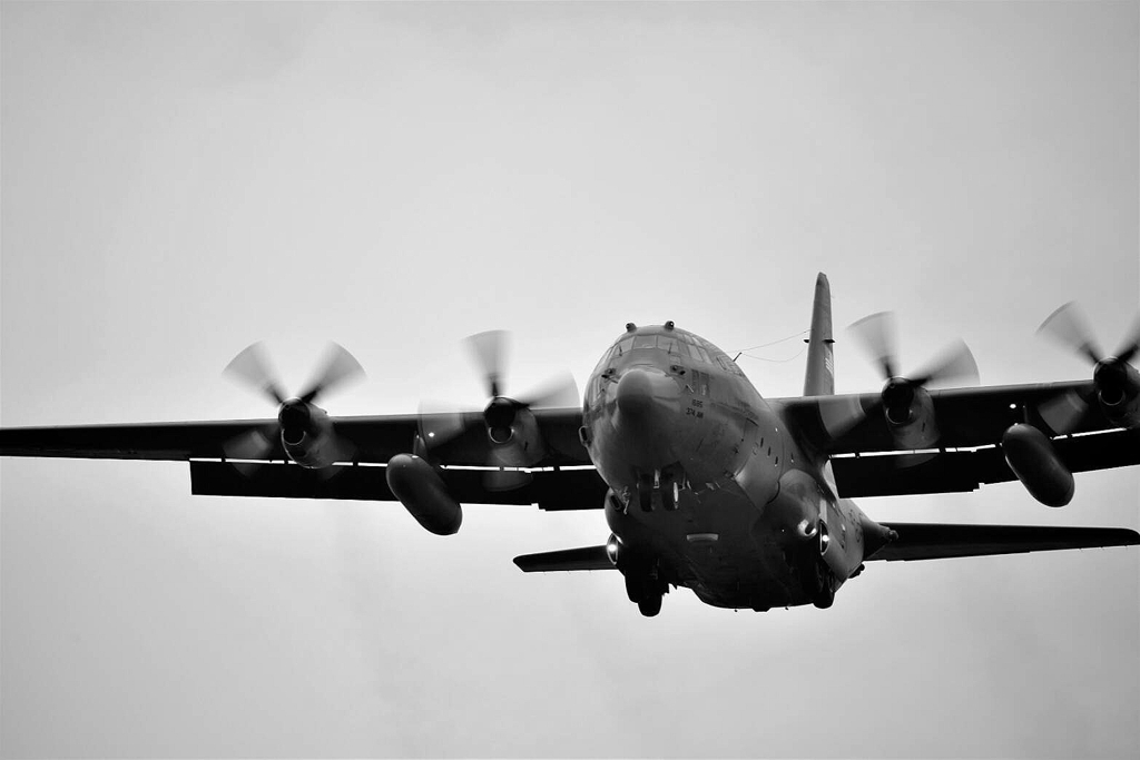 初めて飛行機を！