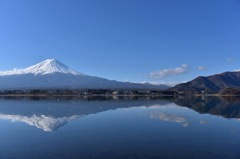 月までは！