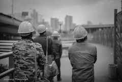 街を創るのは俺達 街を創るのは俺達