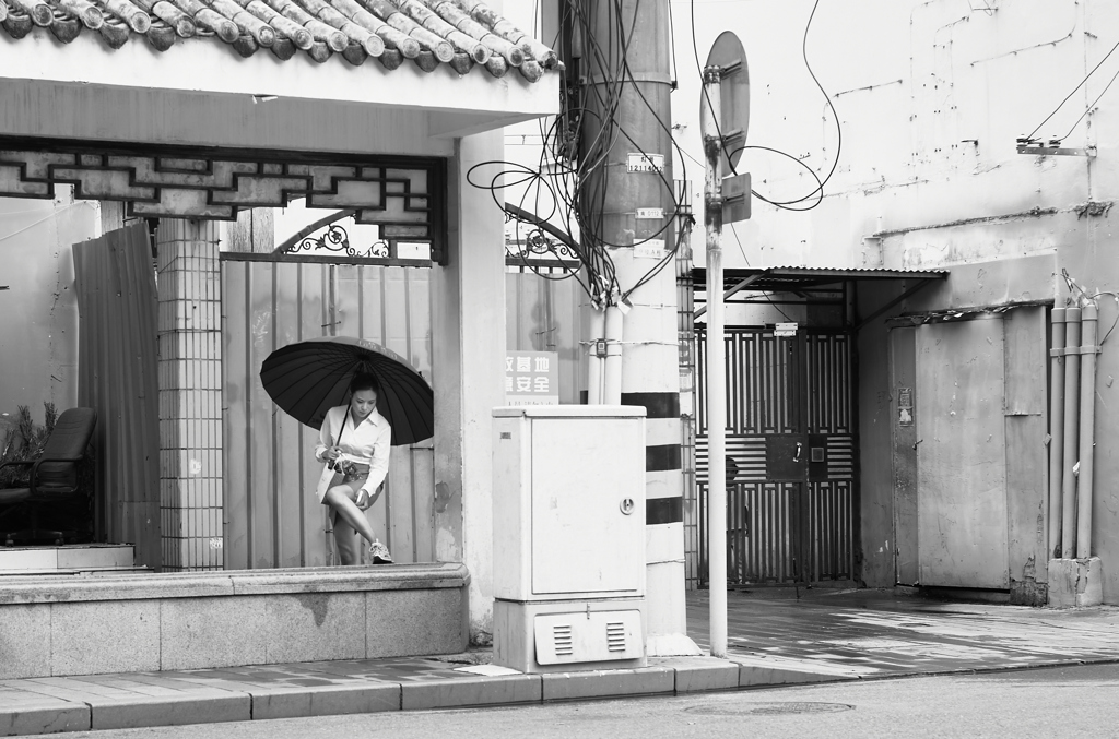 真昼の自衛　
