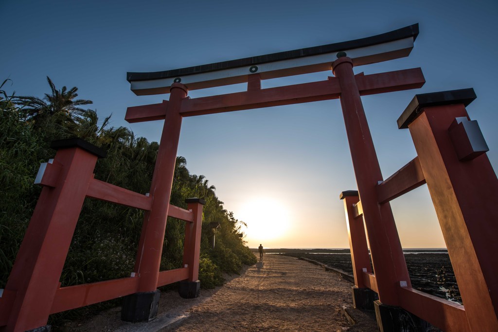 青島神社