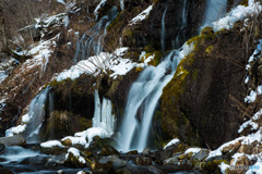 冬の吐竜の滝2