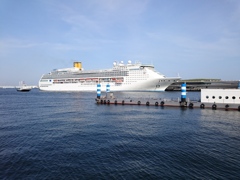 横浜