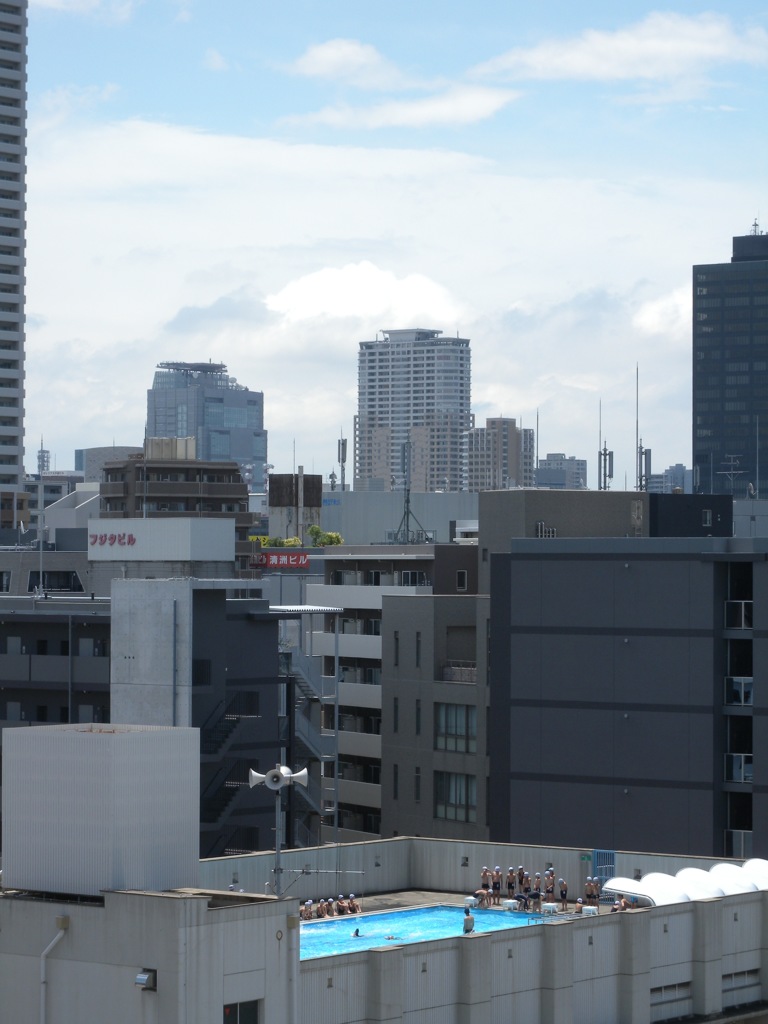 プール開き、夏至。