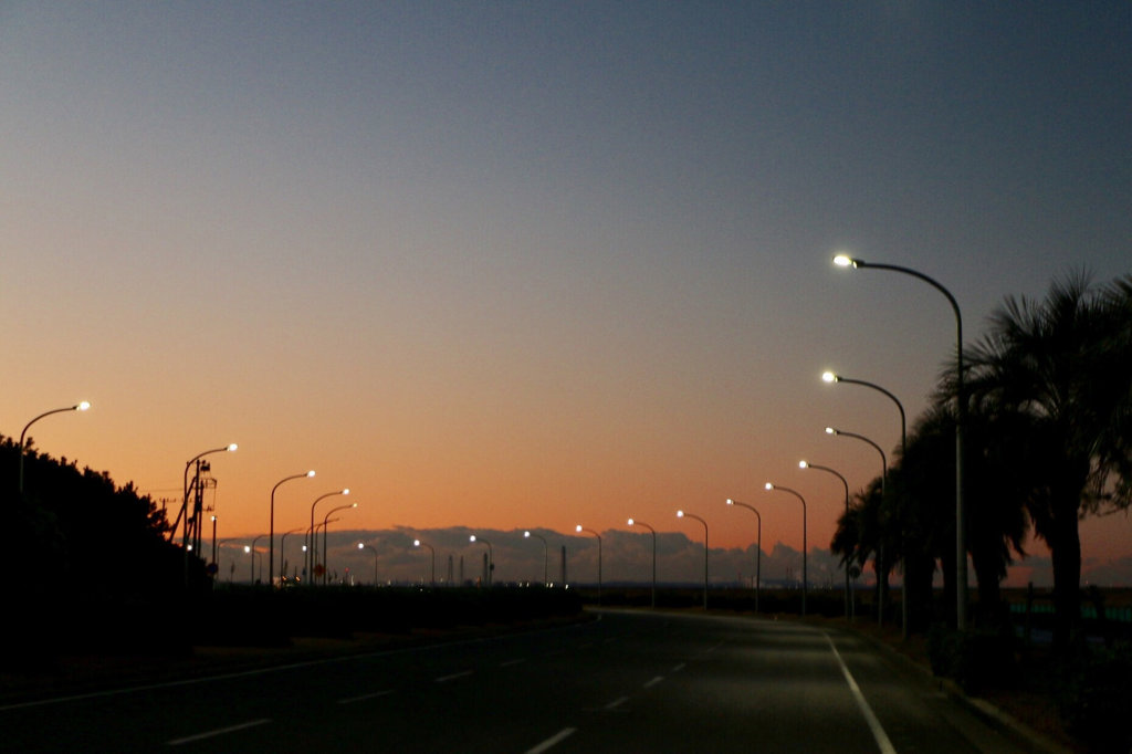 湾岸道路 早朝