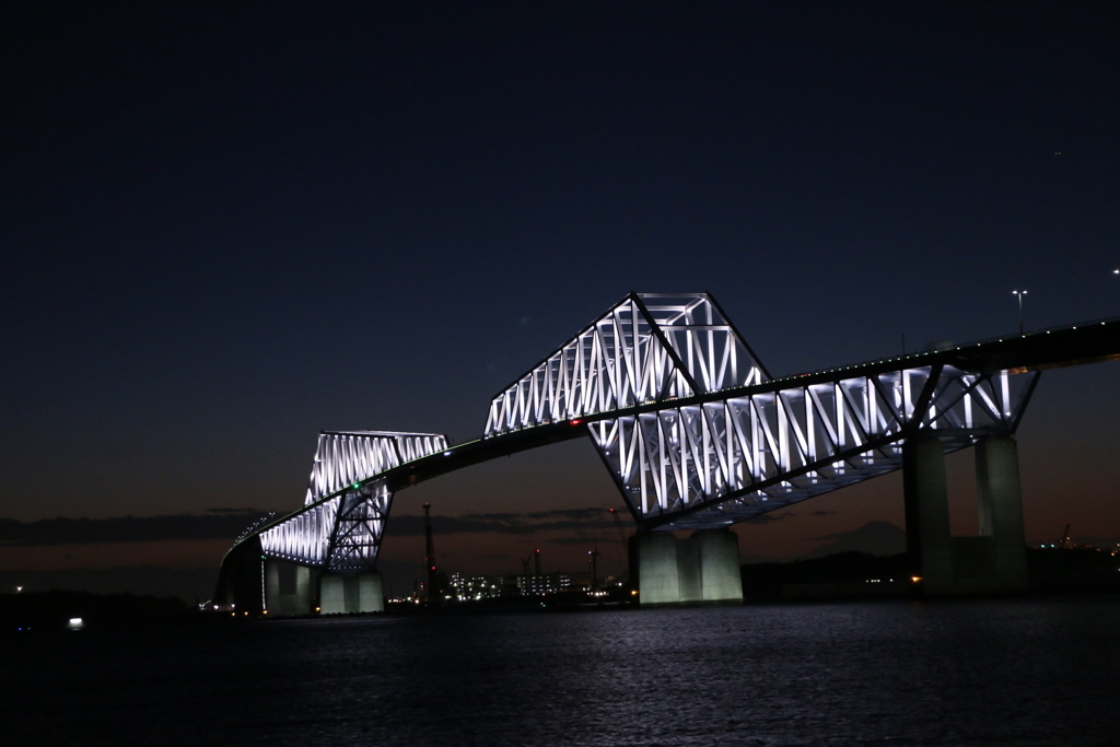 東京ゲートブリッジ 点灯