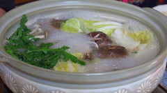 地鶏の水だきでも食おか