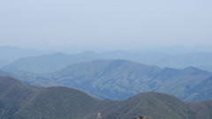 霞の向こうには白山