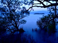 夕刻の湖北