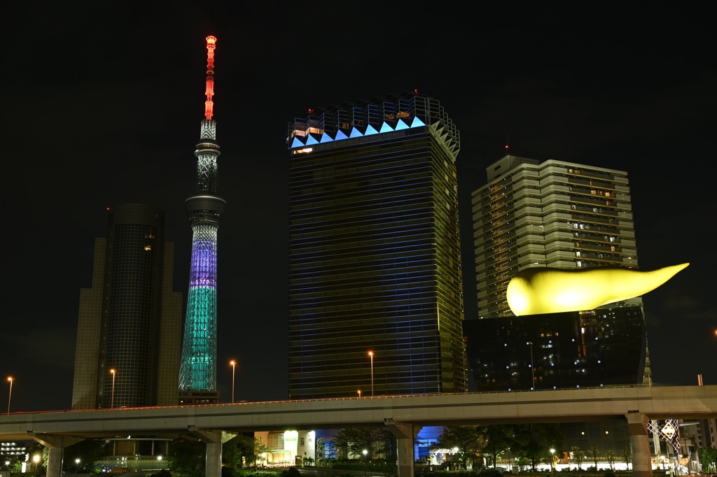 スカイツリーとアサヒビール本社