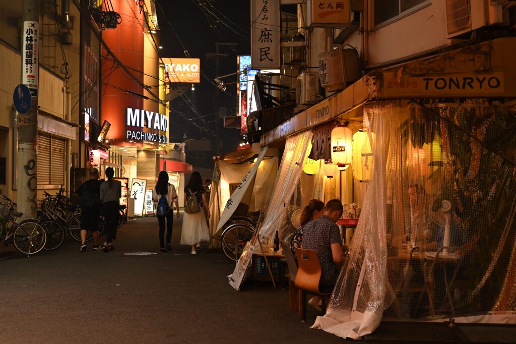 飲み屋街
