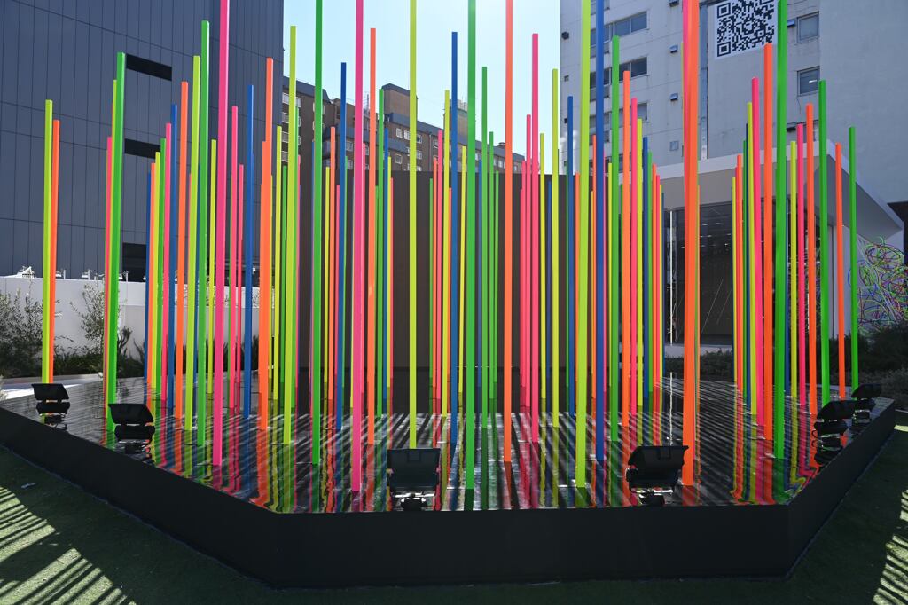 OMOTESANDO CROSSING 1