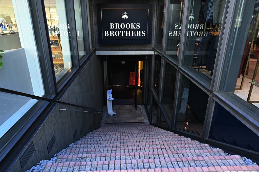 BROOKS BROTHERS