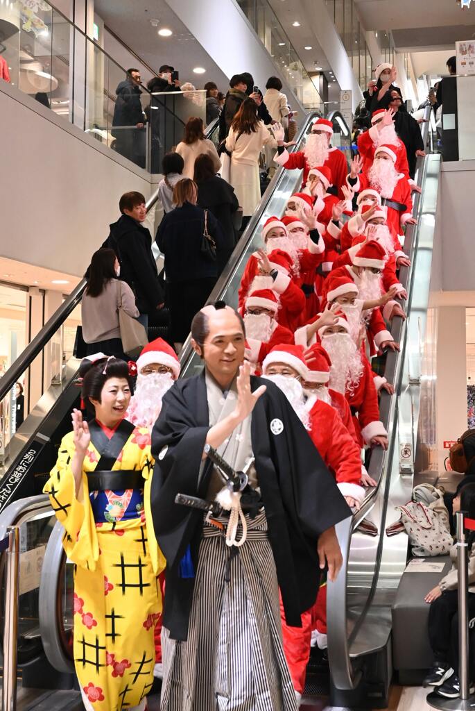 サンタクロースが下りて来た!