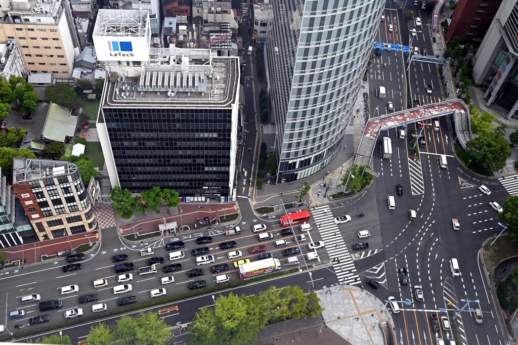 梅田新道交差点