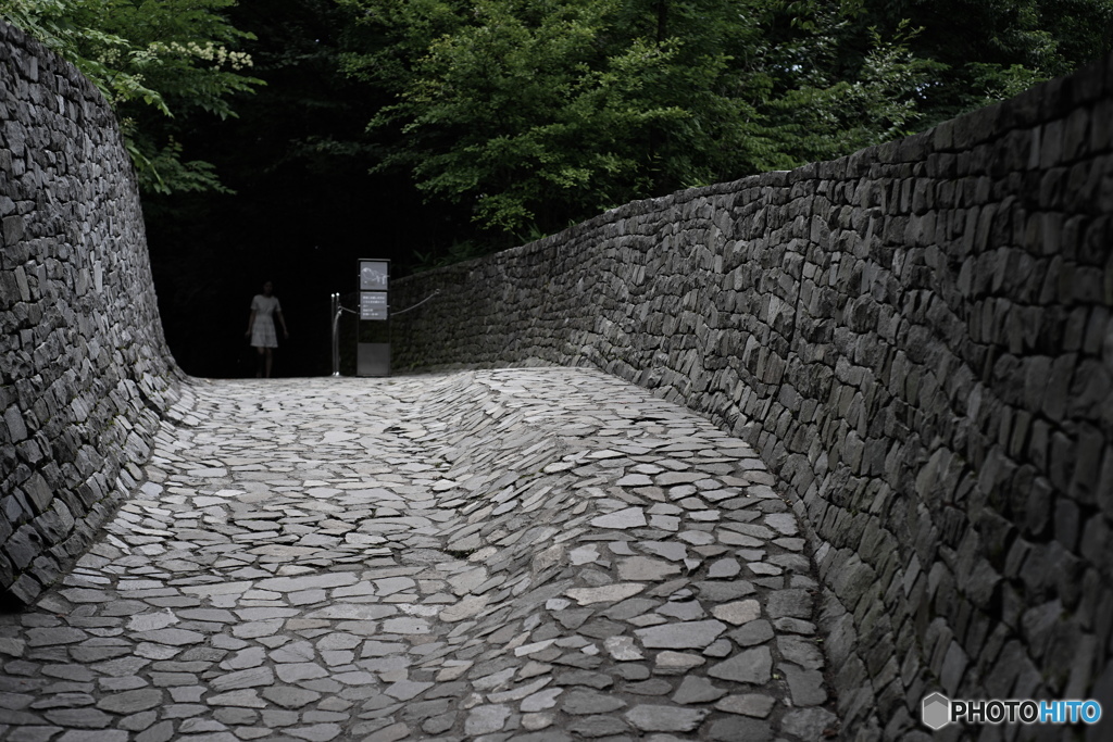 石の通路