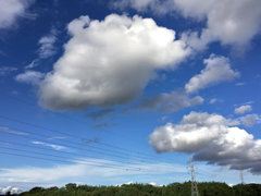雲２８