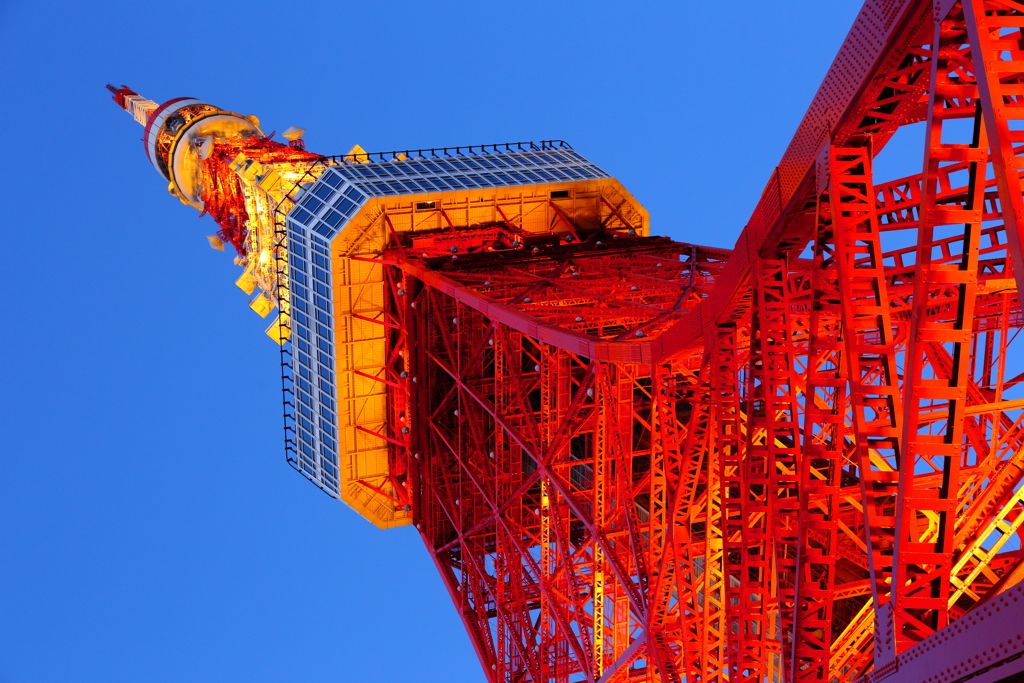 日本電波塔