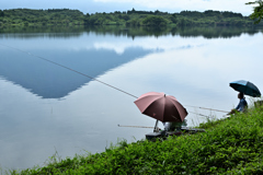 田貫湖と釣り人