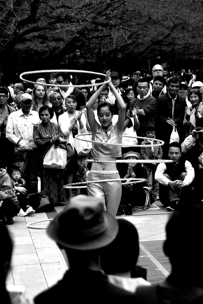 PERFORMERS9