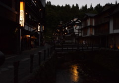銀山温泉