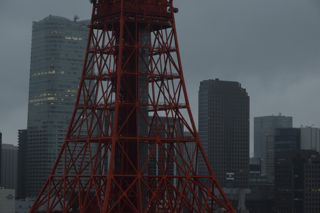 24時間の灯り。