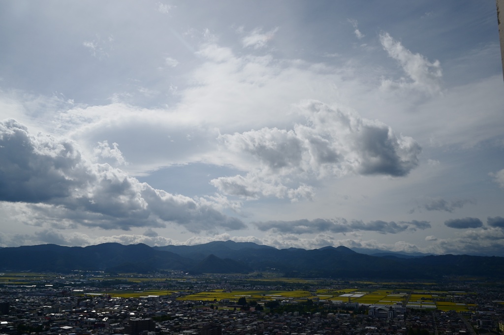 山形 雲