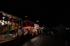 今夜は特別、まつりの夜だ。