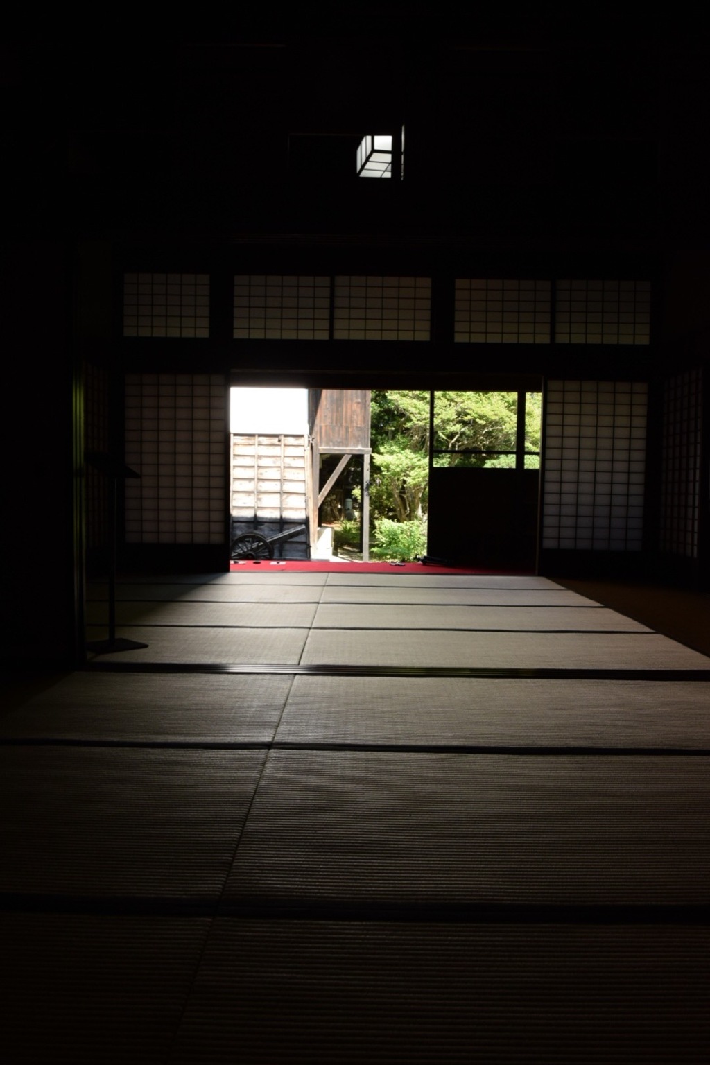 昔の喧噪を偲ぶ