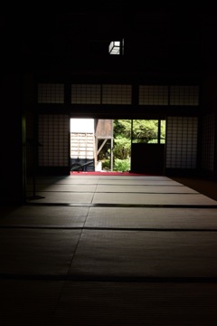 昔の喧噪を偲ぶ