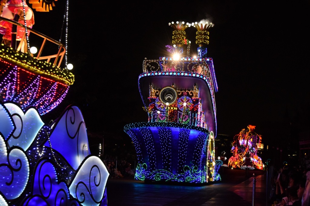 思い出は一人一人の胸の中に。